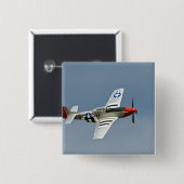 P-51D Mustang-Kämpfer mit dem Button (Vorne & Hinten)