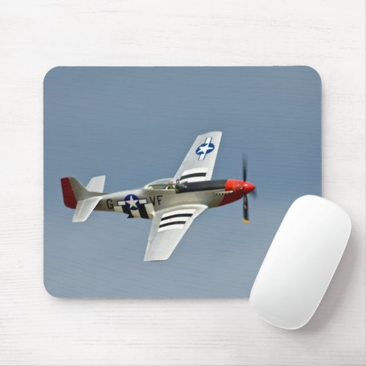 P-51D Mustang-Kämpfer mit dem Mousepad (Mit Mouse)