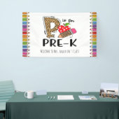 P ist für PRE K Back To School Welcome Banner (Messeveranstaltung)