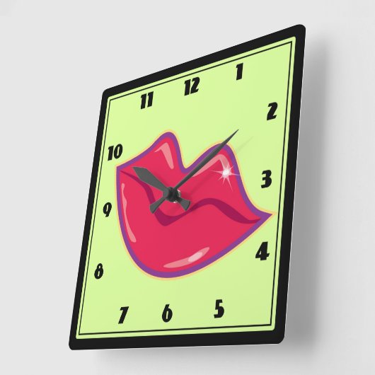 Paar der Kirschroten Lippen Quadratische Wanduhr (Winkel)
