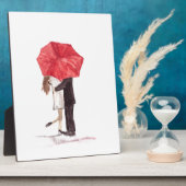Paar in Liebe unter rotem Schirm Fotoplatte (Seite)