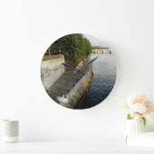 Paar in Paris Große Wanduhr (Zuhause)