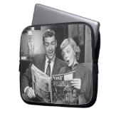 Paar-Lesezeitschrift Laptopschutzhülle (Vorderseite Links)
