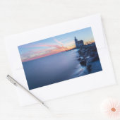 Paard van Marken Leuchtturm in einem blauen Sonnen Rechteckiger Aufkleber (Umschlag)