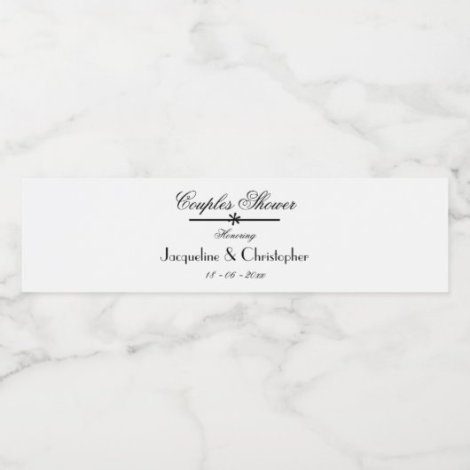 Paare Brautparty Einfache Elegante Script Chic Wasserflaschenetikett (Einzelnes Label)