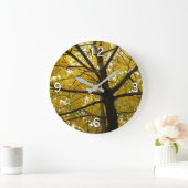 Paare der gelben Ahornbäume Herbstnatur Große Wanduhr (Zuhause)