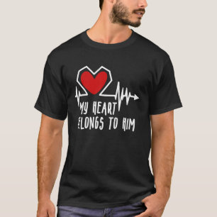 Paare, die zum Valentinstag passen, mein Herz gehö T-Shirt