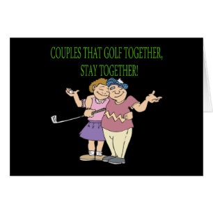 Paare, die zusammen Golf spielen, bleibe zusammen