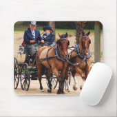 Paare Pferde, die Wagen ziehen Mousepad (Mit Mouse)