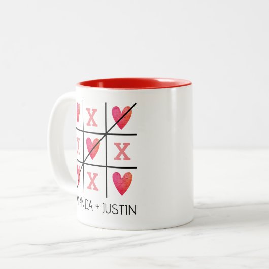 Paare Red Valentine Hearts Tic Tac Toe Zweifarbige Tasse (Vorderseite Links)