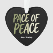 Pace of Peace Green Slow Living Mindfulness Mantra Ornament (Rückseite)