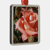 Pachy Rosa Rose Ornament Aus Metall (Rechts)