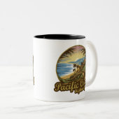 Pacific Coast Highway Retro Zweifarbige Tasse (VorderseiteRechts)
