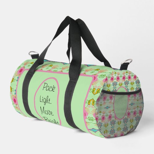 Pack Light. Kleine Duffeltasche bewegen mit heller Duffle Bag (Rechte Ecke)
