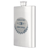 Paddel zuerst öffnen flachmann (Links)