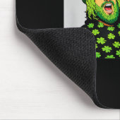 Paddy Chill – Lustige St. Patrick's Day Grafik Mousepad (Ecke)