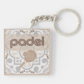 Padel Key Chain – Spanish Tile Vibes Taupe Brown Schlüsselanhänger (Rückseite)