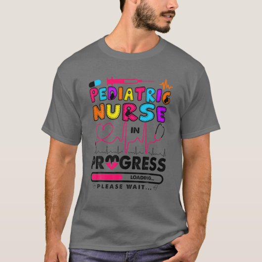 Pädiatrische Krankenschwester in der Zukunft Gesch T-Shirt (Vorderseite)