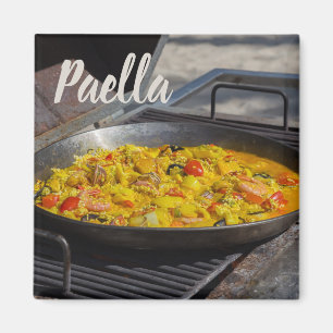 Paella wird auf einem Grillgeschenk für Koch geko Magnet