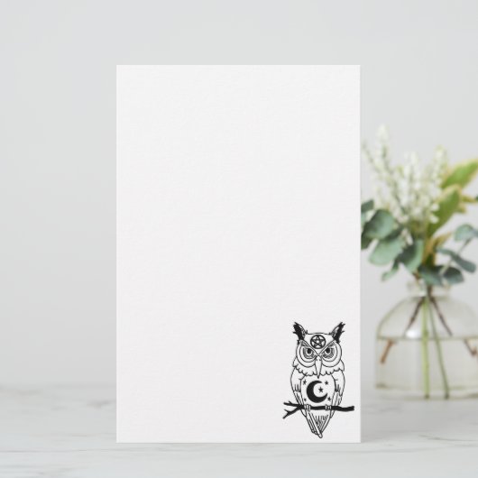 Pagan Owl Briefpapier (Stehend Vorderseite)