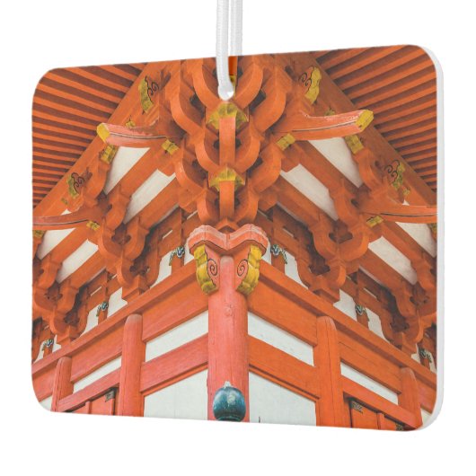 Pagoda Bottom up Perspektive, Miyajima Autolufterfrischer (Links)