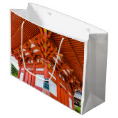 Pagoda Bottom up Perspektive, Miyajima Große Geschenktüte (Vorderseite Schrägansicht)