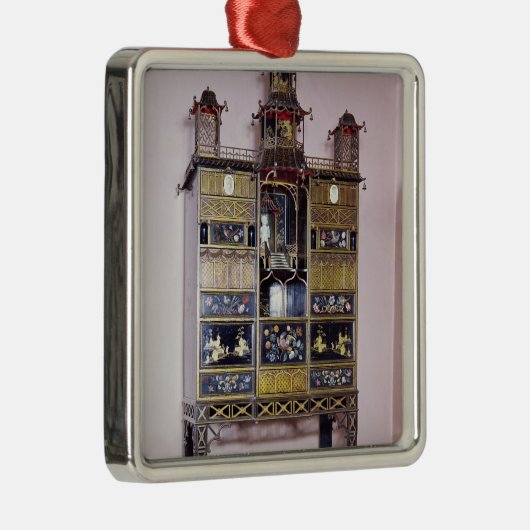 Pagodenkabinett in der Art von Thomas Chippendale Silbernes Ornament (Rechts)