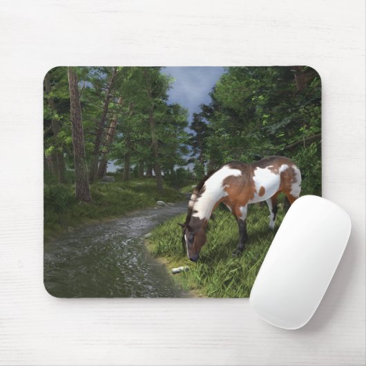 Paint Horse by Forest Stream Mousepad (Mit Mouse)