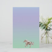 Paint Horse Galloping Papier (Stehend Vorderseite)