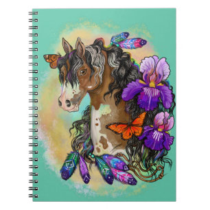 Paint Horse Mustang mit Iris und Schmetterlingen Notizblock