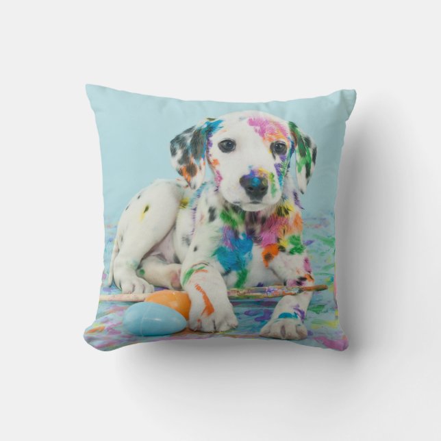 PAINT SPLATTERED PUPPY THROW PILLOW. Dekokissen (Vorderseite)
