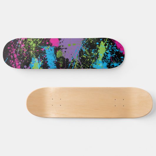 Paint-Spritzer Skateboard (Horizontal)