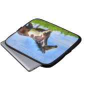 Paint Stallion und Cloud Fenceline & Gedicht Laptopschutzhülle (Vorne Knopf)