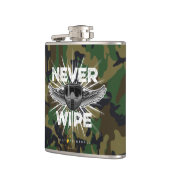 Paintball niemals abwischen (Camouflage) Flachmann (Links)