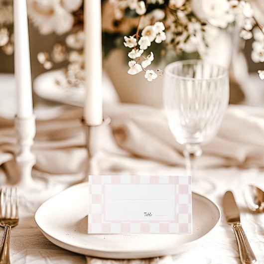 Painted Pink Checkerboard Pattern Wedding Platzkarte