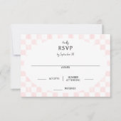 Painted Pink Checkerboard Pattern Wedding RSVP Karte (Vorderseite)