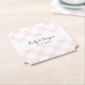 Painted Pink Checkerboard Pattern Wedding Untersetzer (angewinkelt)