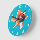 Painterly Orange und White Goldfish Runde Wanduhr (Winkel)