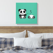 Pair of Niedlich Little Pandas on Green Leinwanddruck (Insitu (Schlafzimmer))