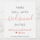 Pairs well Bridesmaid-Vorschlag Modernes rosa Scri Weinetikett (Einzelnes Label)