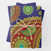 Paisley Bohemisch Pattern mit Rot, Blau, Gold Geschenkpapier Set (Beispiel)