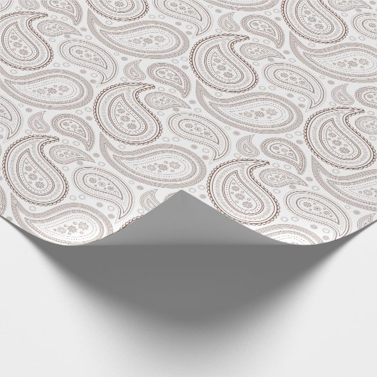 Paisley Brown auf weißem Packpapier (Ecke)