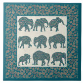 Paisley Elephants auf Beige und Border Keramik Til Fliese (Vorderseite)