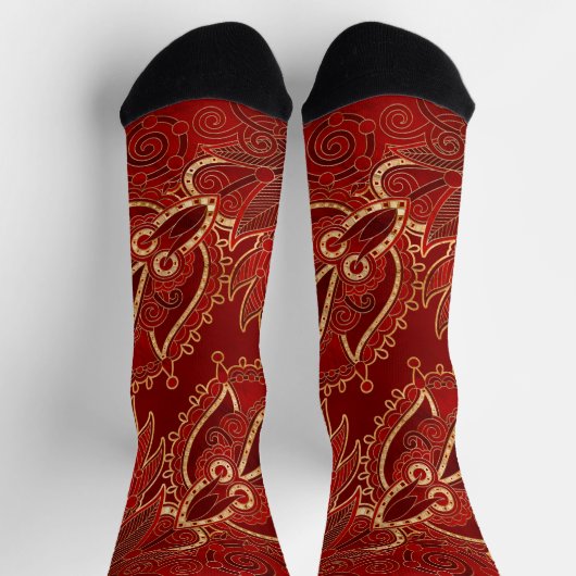 Paisley Floral Ornament Ruby rot und gold Socken (Oben)