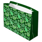 Paisley-Muster, Emerald und Jade Green Große Geschenktüte (Rückseite Schrägansicht)