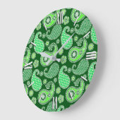 Paisley-Muster, Emerald und Jade Green Große Wanduhr (Winkel)