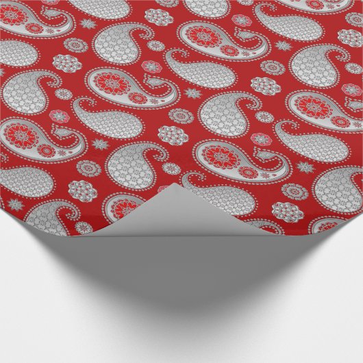 Paisley-Muster, Silver Gray / Grau auf Deep Red Geschenkpapier (Ecke)