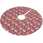 Paisley-Muster, Silver Gray / Grau auf Deep Red Polyester Weihnachtsbaumdecke (Schrägansicht)