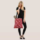 Paisley Pattern, Dunkelrot, Weiß und Korallenrosa Tasche (Am Model)