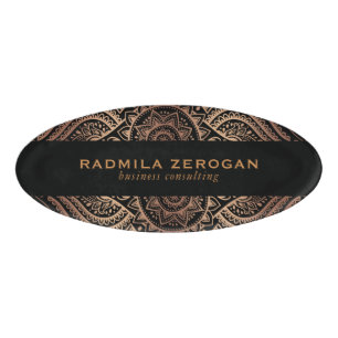 Paisley-Rahmen mit schwarzen und kopierten Tönen Namenschild